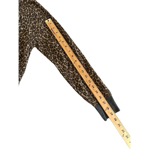 SPLENDID Women’s Leopard Print Pullover Sweatshirt Size S 95% Polyester 5% Elast - Picture 7 of 10